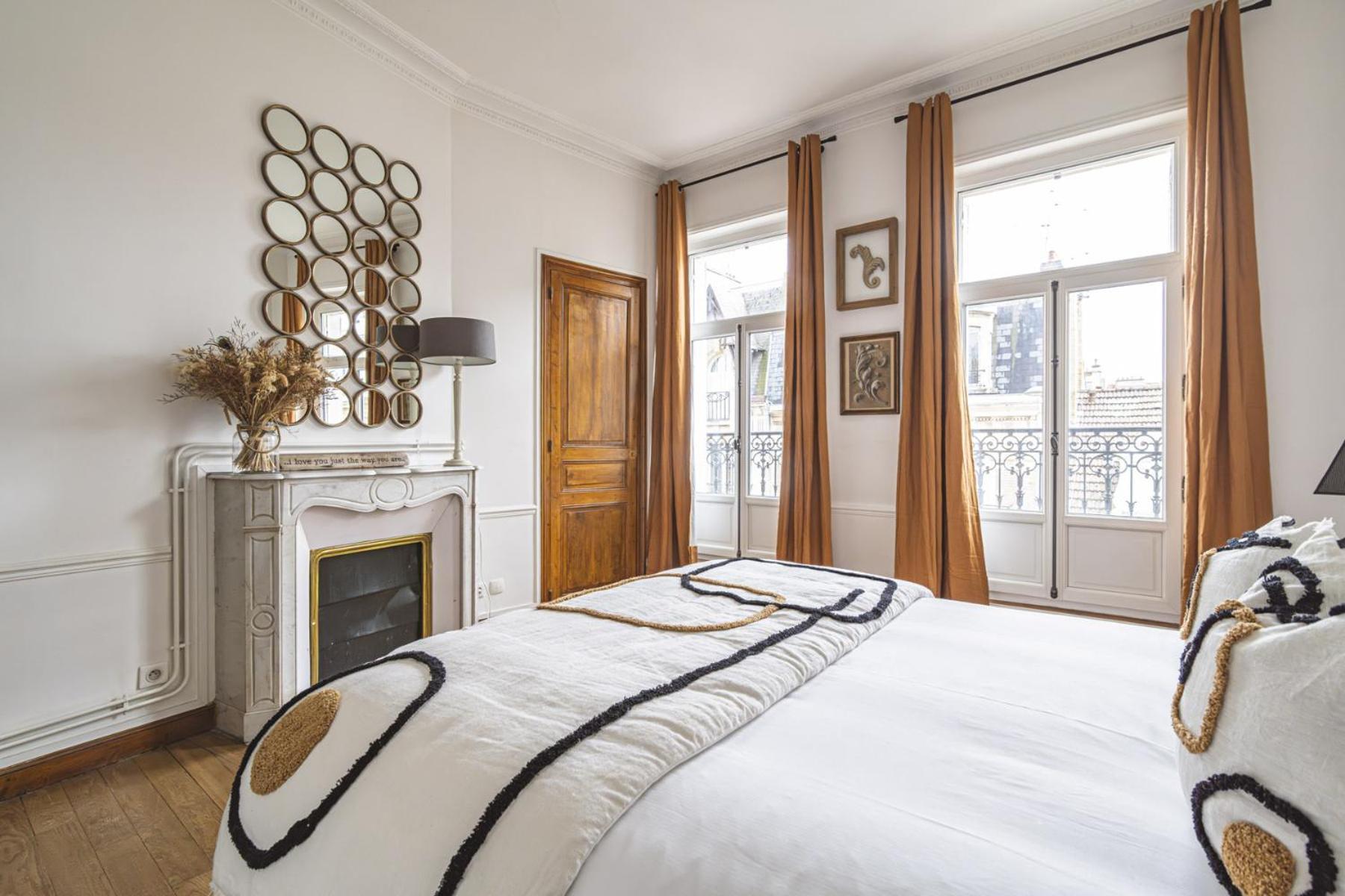 L'Elegance Vue Parc Apartment Reims Ngoại thất bức ảnh